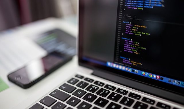 初心者にオススメのプログラミング言語とその選び方