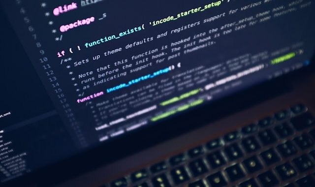 テクノロジーの進化とその影響：未来を見据えて