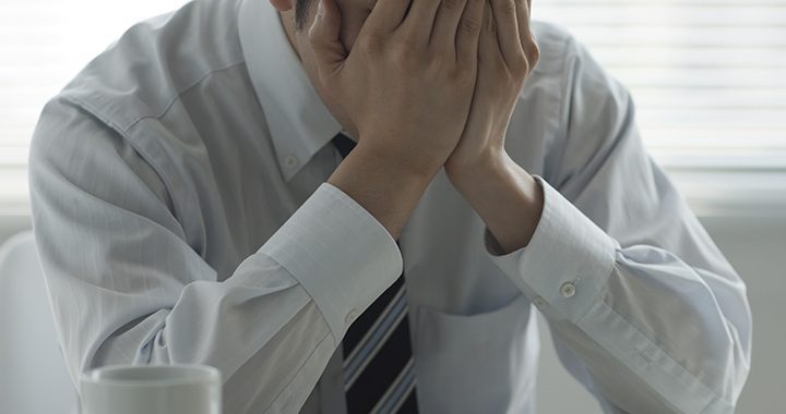 米国における「毒職場」の問題を解決するための専門家提案：雇用主と労働者の改善策